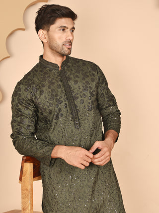 Men's Olive Embroidered Kurtas