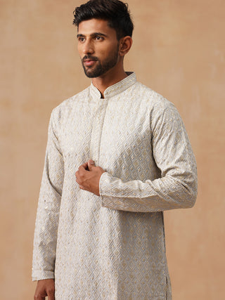 Men’s Festive Kurta with Intricate Embroidery