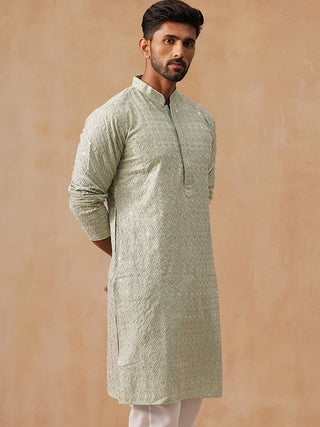 Men’s Festive Kurta with Intricate Embroidery