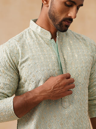 Men’s Festive Kurta with Intricate Embroidery