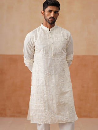 Men’s Silk Blend Embroidered Kurtas