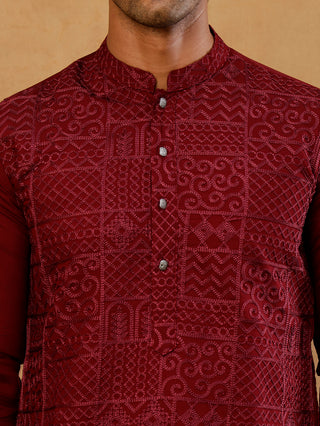 Men’s Silk Blend Embroidered Kurta