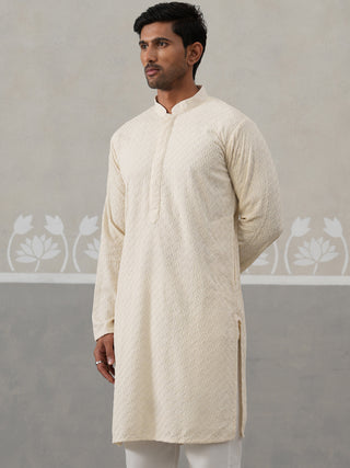 Men Embroidered Viscose Rayon Kurta