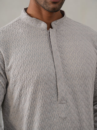 Men Embroidered Viscose Rayon Kurta