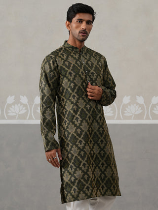 Silk Blend Woven Design Kurta