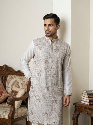 Traditional Embroidered Kurta for Men