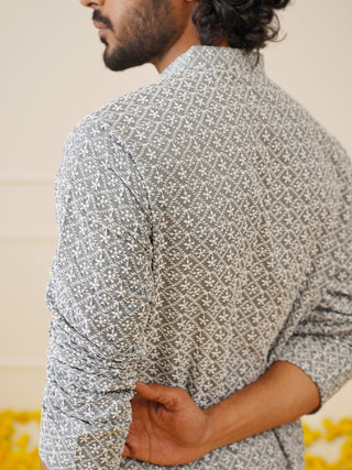 Jompers Men's Embroiderd Kurta only