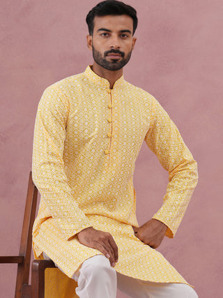 Floral Embroidered Kurta