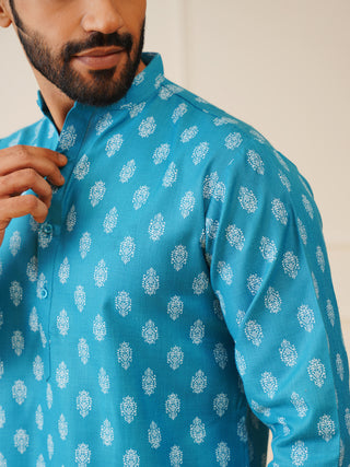 Jompers Men's Teal Cotton Floral printed kurta Only