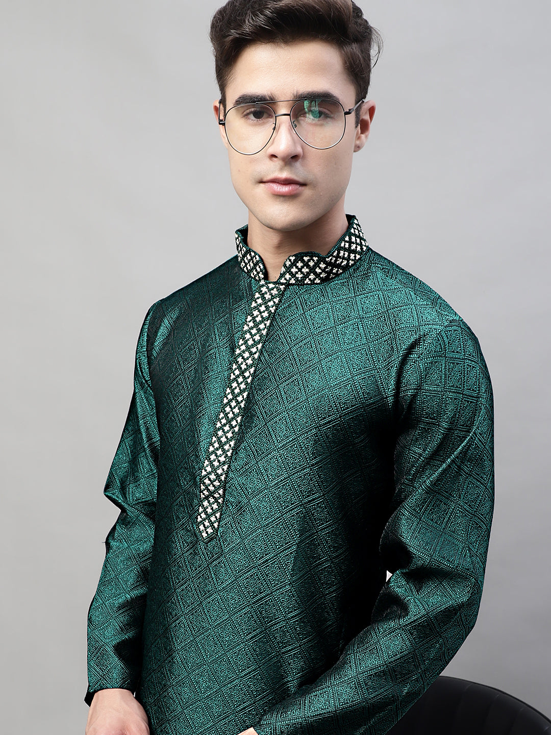 Men's Olive Green Jacquard Silk Collar Embroidered Kurtas
