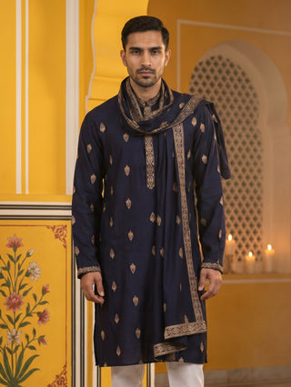 Silk Blend Embroidered Kurta With Dupatta