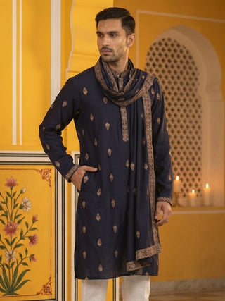 Silk Blend Embroidered Kurta With Dupatta