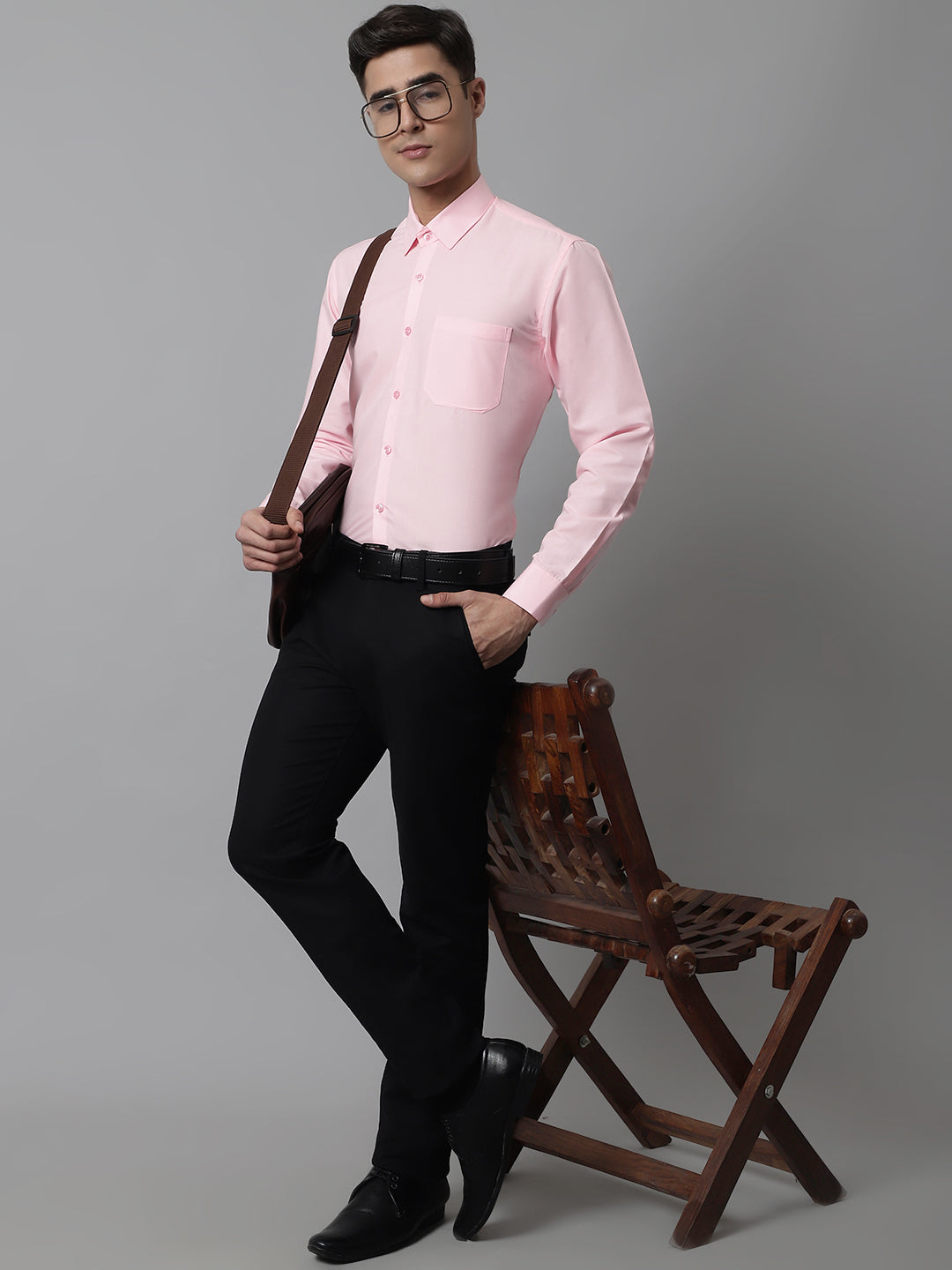 Jainish Men's Cotton Solid Light Pink Formal Shirt's