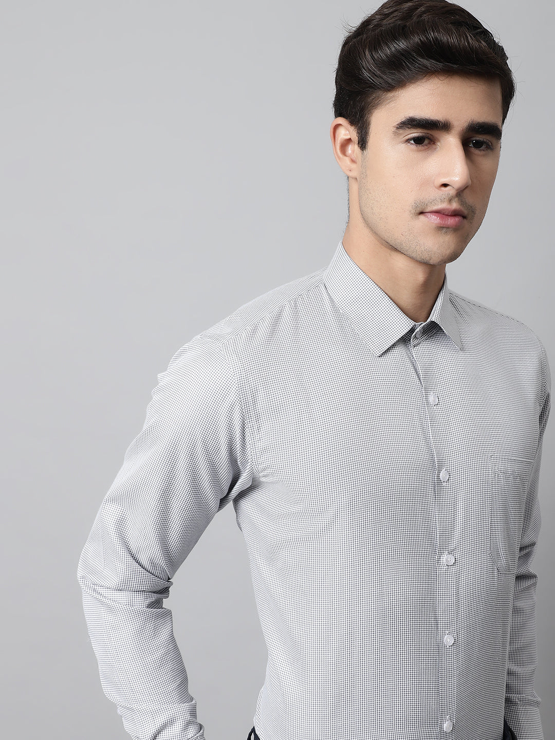Men Light Grey Checks Pure Cotton Formal Shirt
