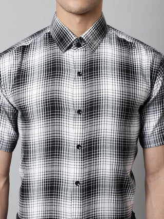 Men Black Checks Regular Fit Cotton Formal Shirt