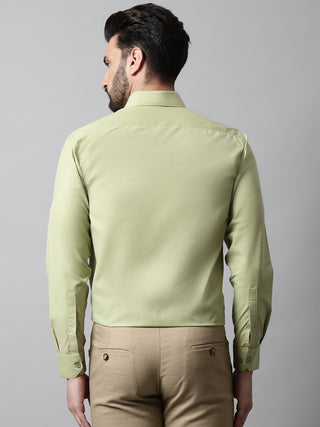 Men Pista Green Classic Slim Fit Solid Formal Shirt