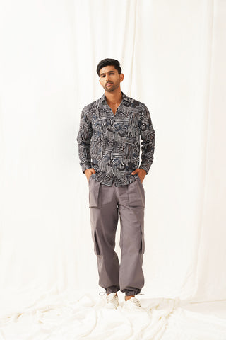 Grey Printed Spread Collar Cotton Curved Casual Shirt