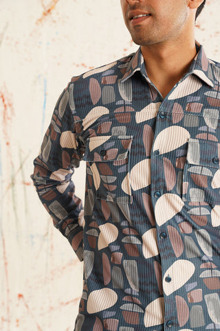 Printed Grey Spread Collar Cotton Curved Casual Shirt