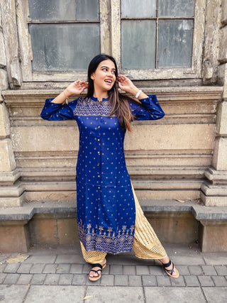 Jompers Women Navy Blue & Golden Block Print Straight Kurta