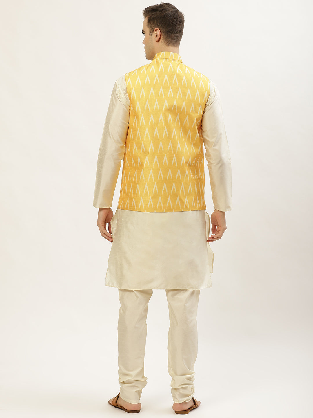 Jompers Men's Ikat Print Nehru Jacket & Kurta Pyjama
