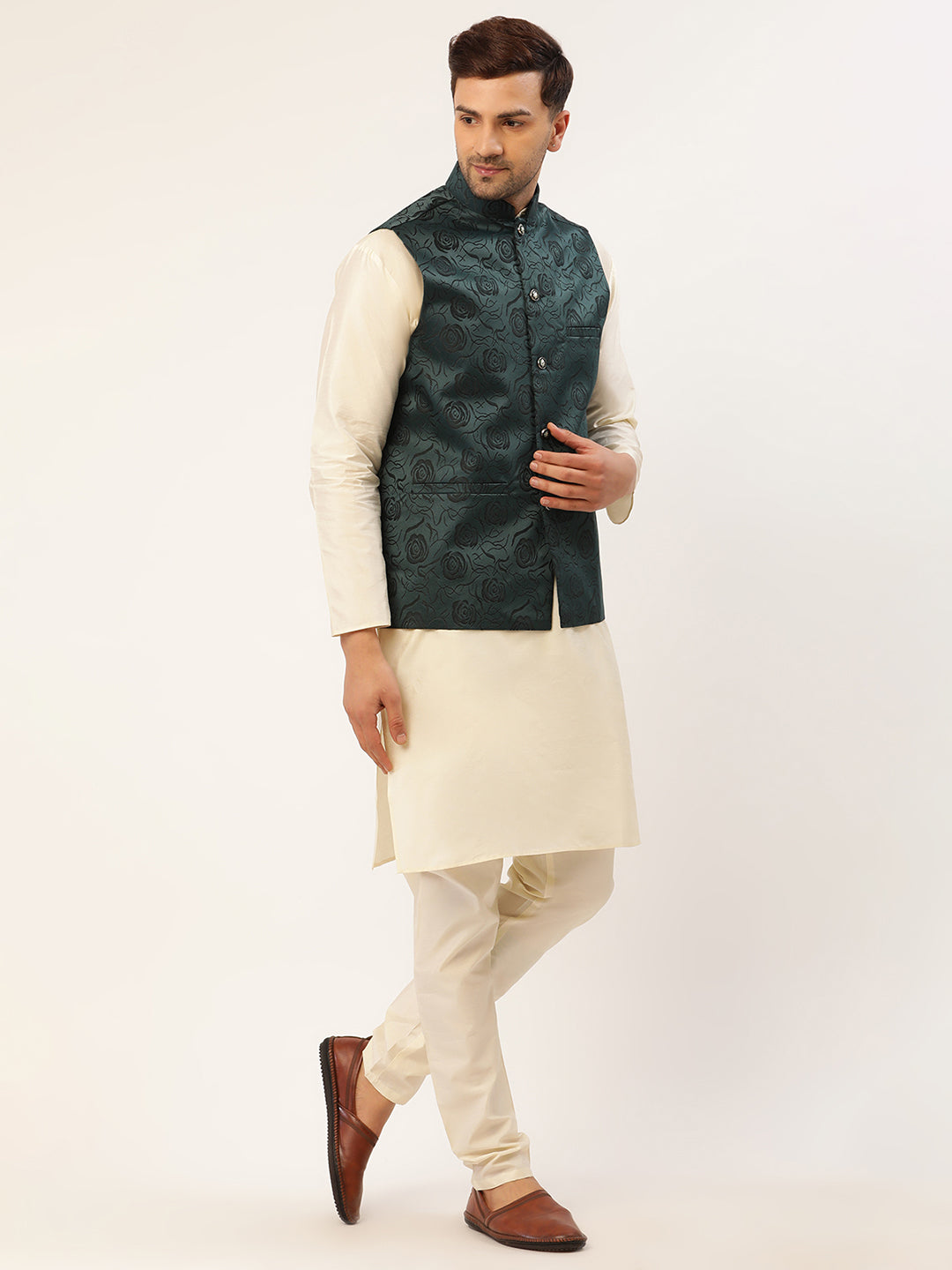 Men's Solid Kurta Pyjama With Teal Floral Embroidered Nehru Jacket