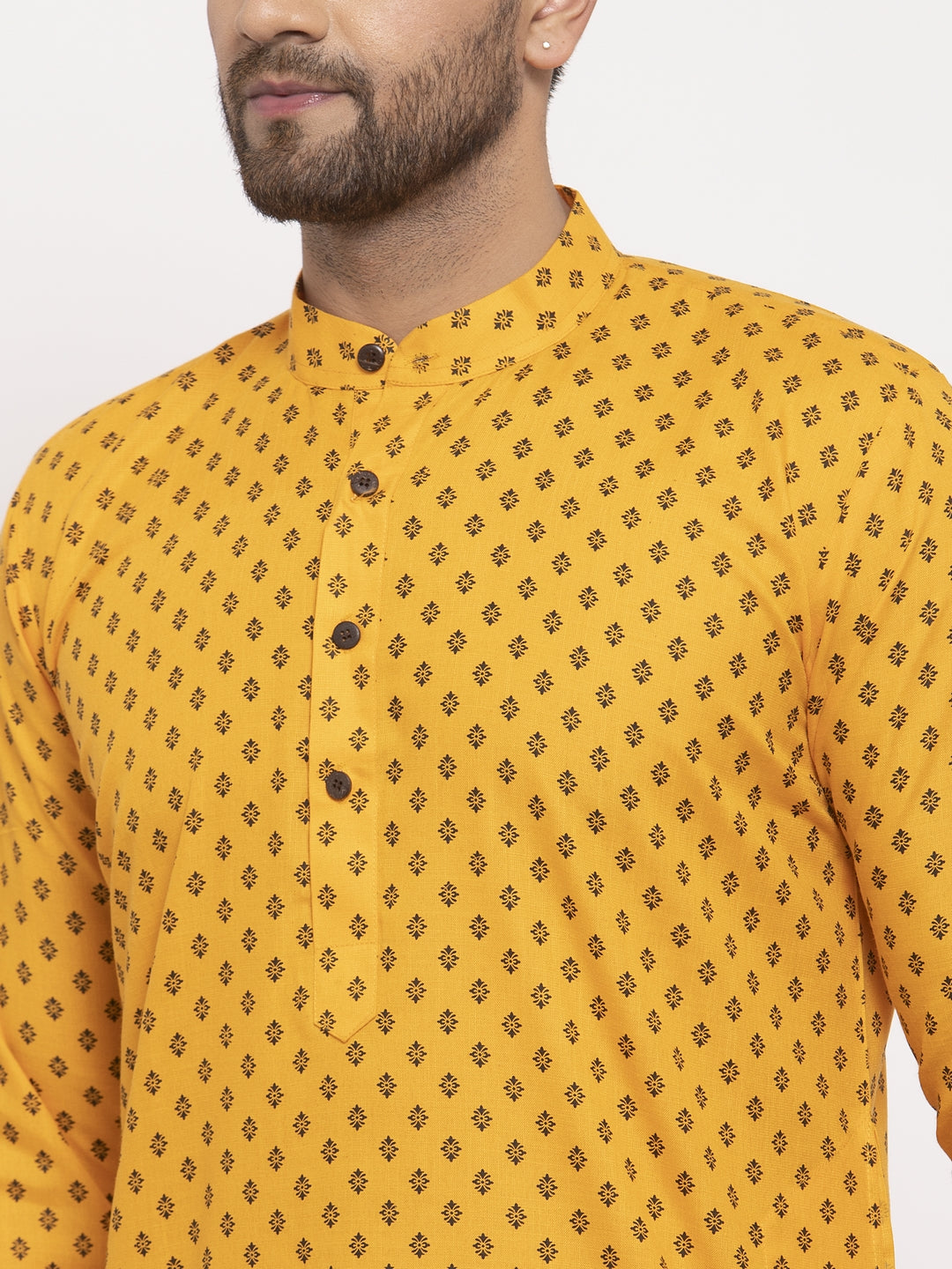 Jompers Men Yellow Printed Kurta with Pyjamas