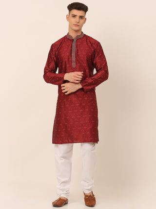 Men's Silk Blend Collar Embroidered Kurta Pyjama Set