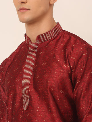 Men's Silk Blend Collar Embroidered Kurta Pyjama Set