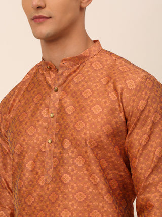 Men Peach Floral Printed Kurta with Churidar