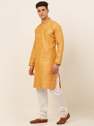 Jompers Men's Silver and Golden Woven Design Kurta Pajama