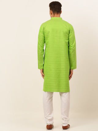 Jompers Men's Green Woven Design Kurta Pajama