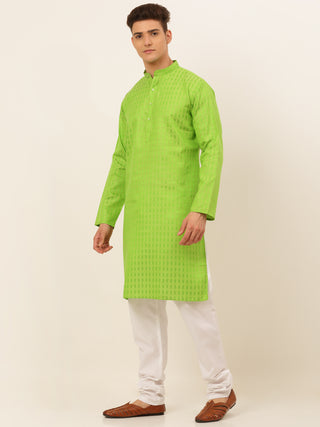 Jompers Men's Green Woven Design Kurta Pajama