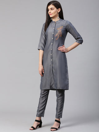 Jompers Women Grey Embroidered Solid Kurta with Trousers