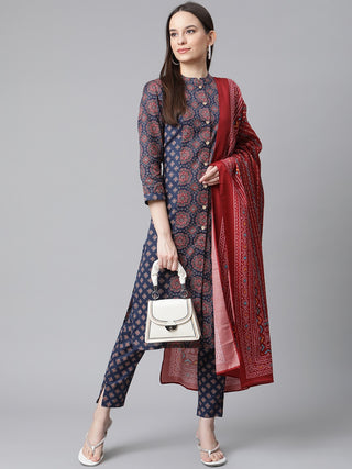 Women Blue & Maroon Printed Regular Pure Cotton Kurta with Trousers & With Dupatta