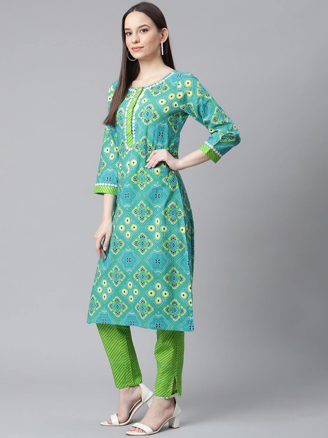 Women Blue & Green Ethnic Motifs Printed Pure Cotton Kurta With Trousers & Dupatta