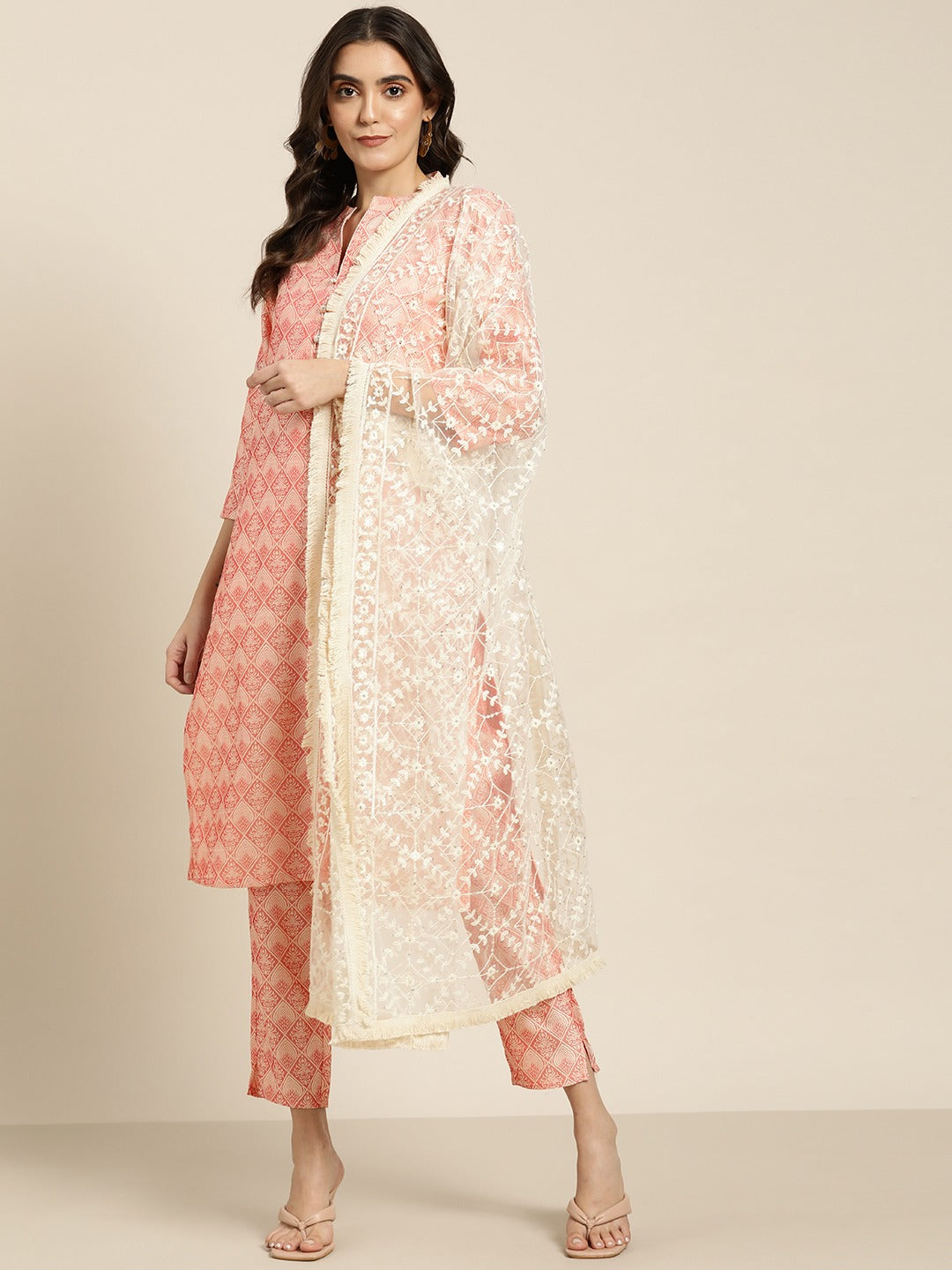 Women Pink Jacquard Woven Design Straight Kurta Trousers & Chikankari Dupatta
