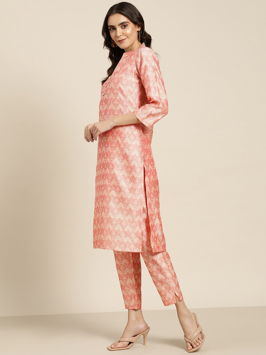Women Pink Jacquard Woven Design Straight Kurta Trousers & Chikankari Dupatta