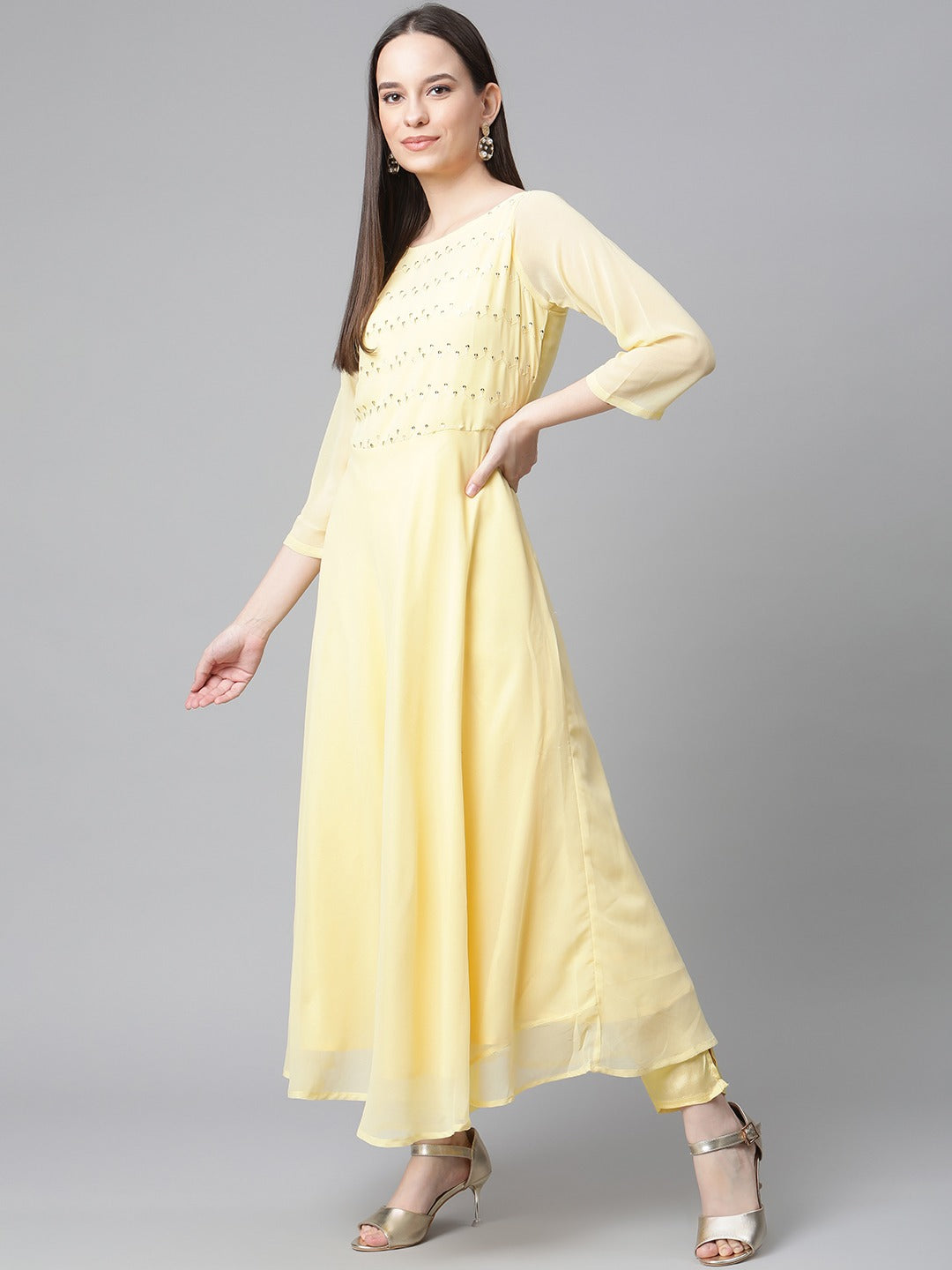 Jompers Women Yellow Embroidered Regular Sequinned Kurta with Trousers & With Dupatta