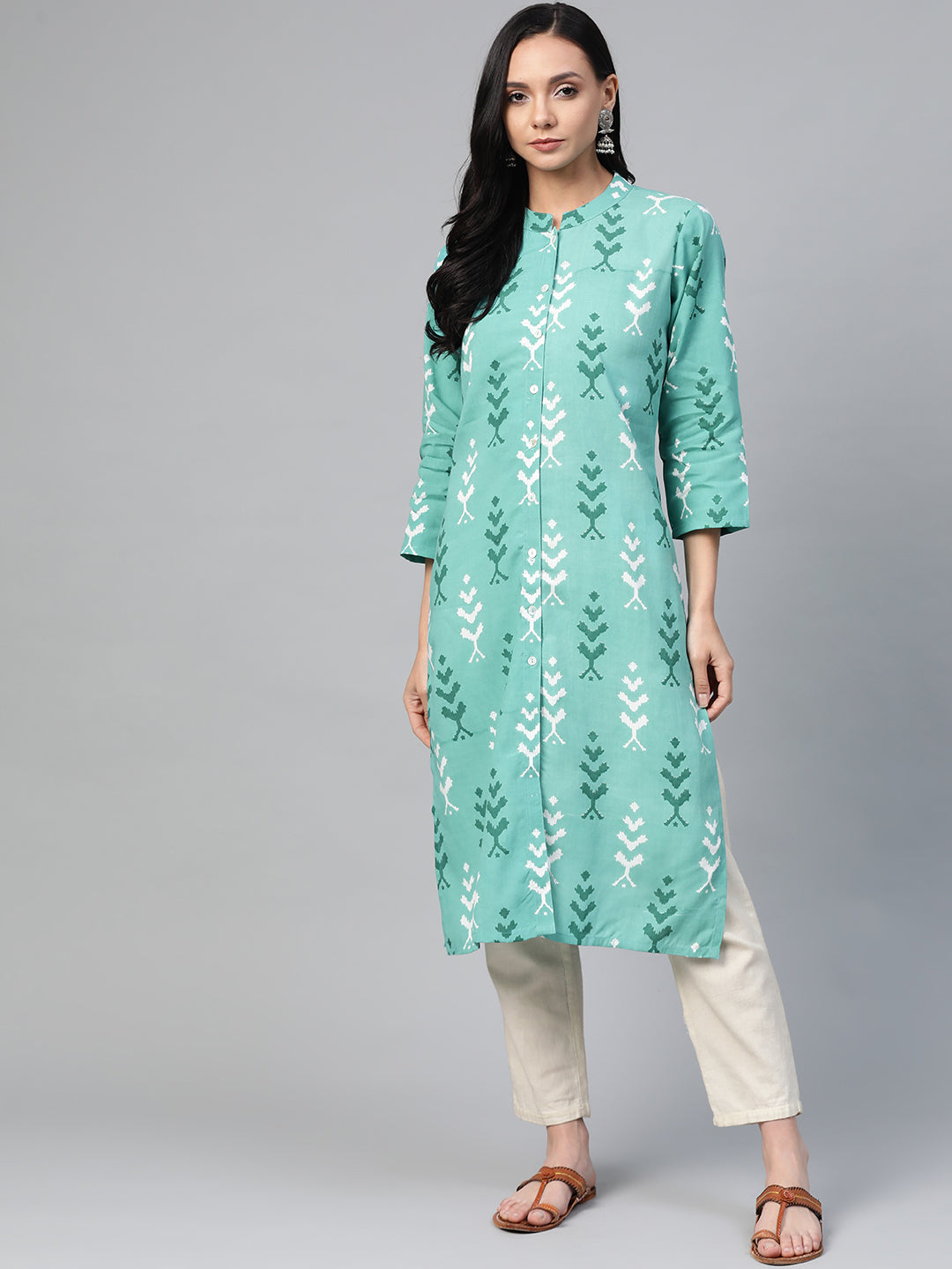 Jompers Women Green & White Ikkat Print Straight Kurta