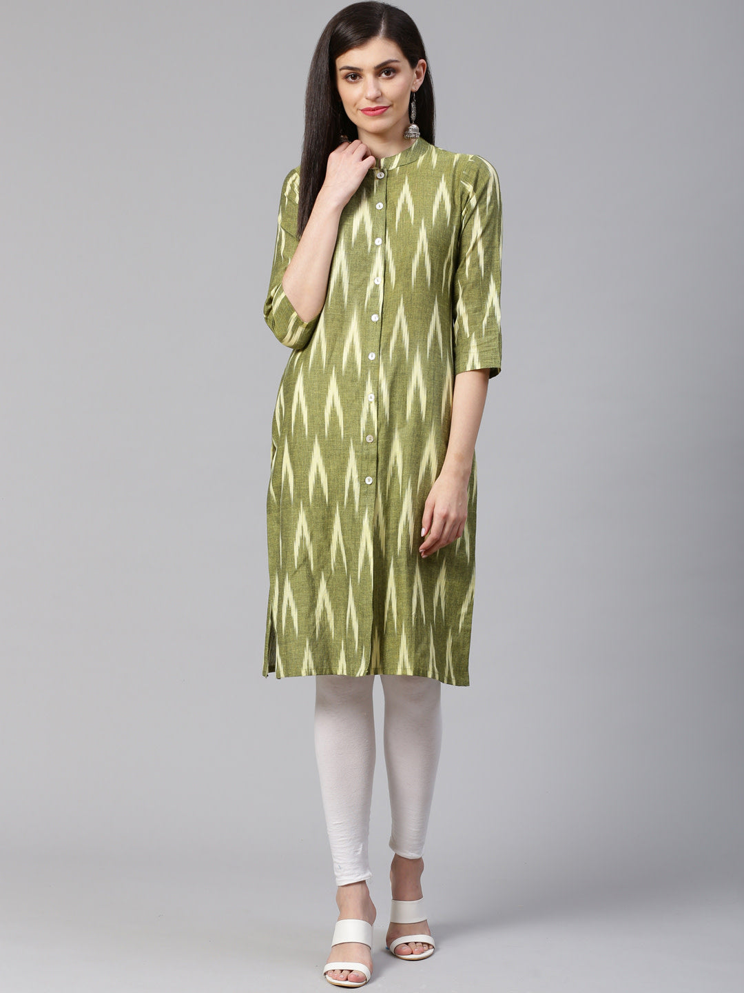 Jompers Women Olive Green & Cream-Coloured Ikkat Woven Design Straight Kurta