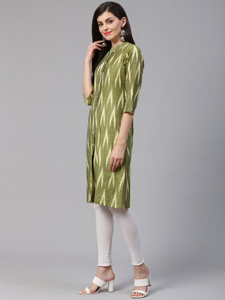 Jompers Women Olive Green & Cream-Coloured Ikkat Woven Design Straight Kurta