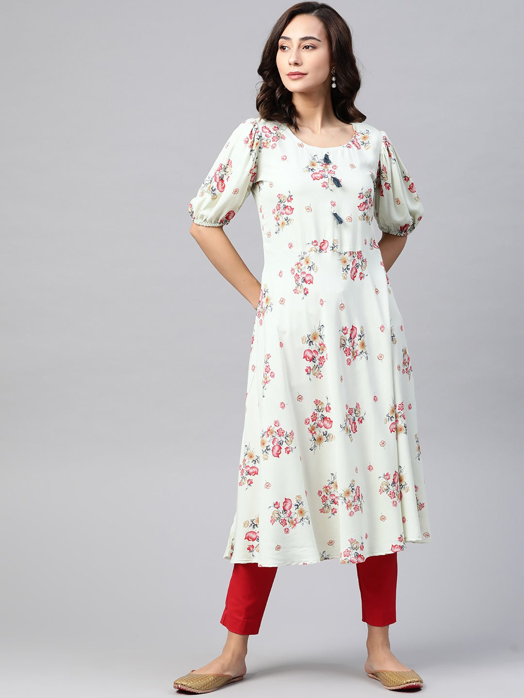 Jompers Women Green & Red Floral Printed A-Line Kurta