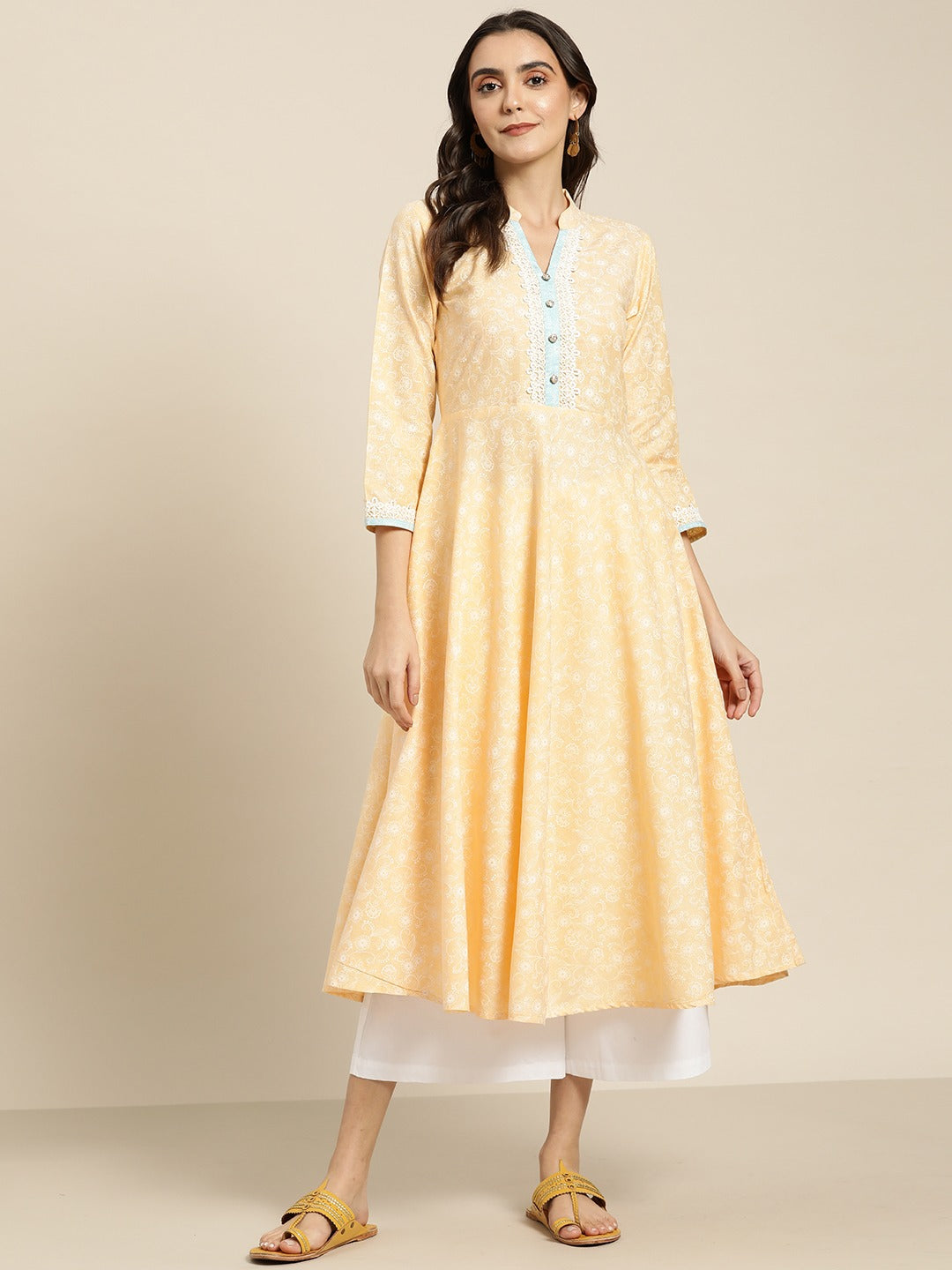 Women Yellow & White Ethnic Motifs Printed Lace Detail Anarkali Kurta