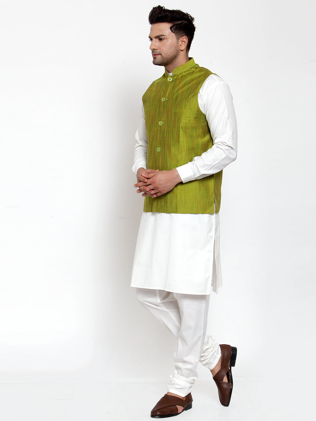 Jompers Men's White Solid Kurta with Pyjamas & Green Nehru Jacket