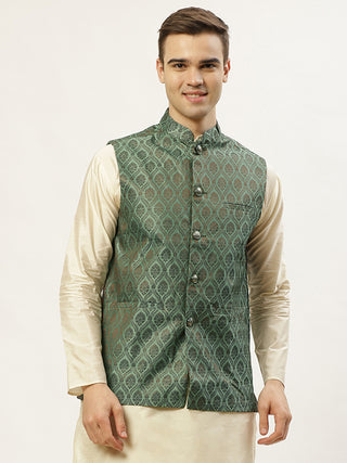 Jompers Men's Green Self-Designed Waistcoat