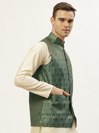 Jompers Men's Green Self-Designed Waistcoat